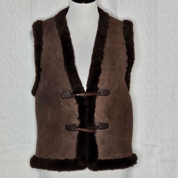 Vintage Chocolate Brown Sheepskin Sheared Lining Toggle Button New Zealand Vest - Picture 1 of 10